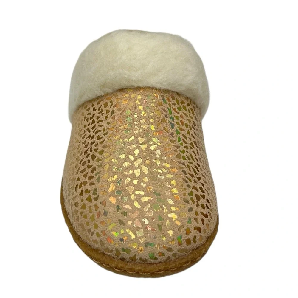 SOREL Nakiska Youth Girls Faux Fur Slippers Size 3 Tan- Gold Animal Print Warm‎